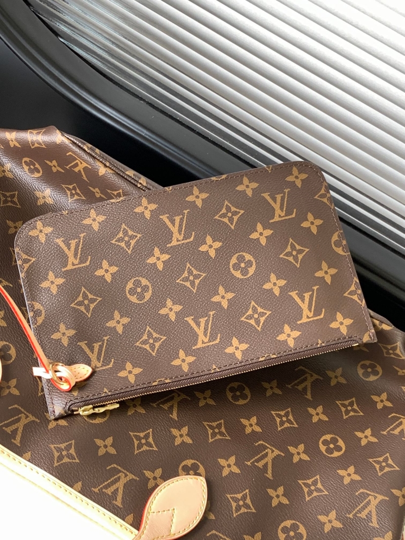 LV Shopping Bags